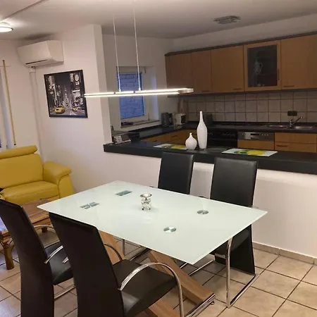 Rhein Glueck Apartment Pulheim